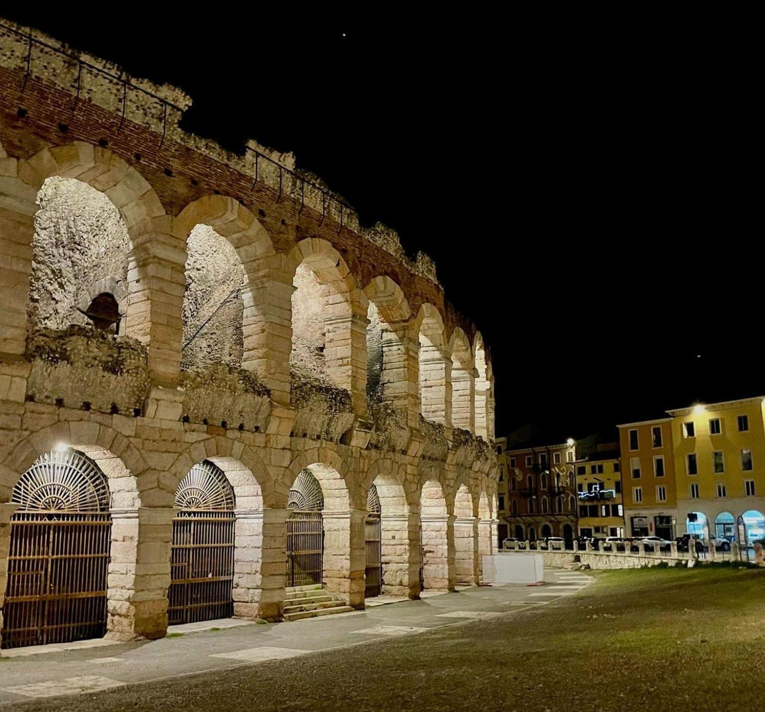 Torretta Arena Verona Apartment Luaran gambar